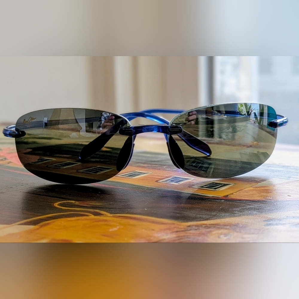 Maui Jim's Blue Rimless Sunglasses